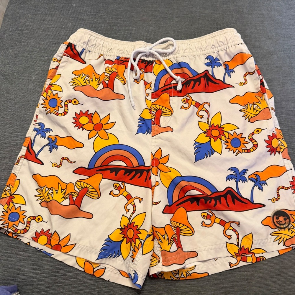 Neff Men Swim Trunks Large Psychedelic Volcano Mushroom Print Board Shorts White